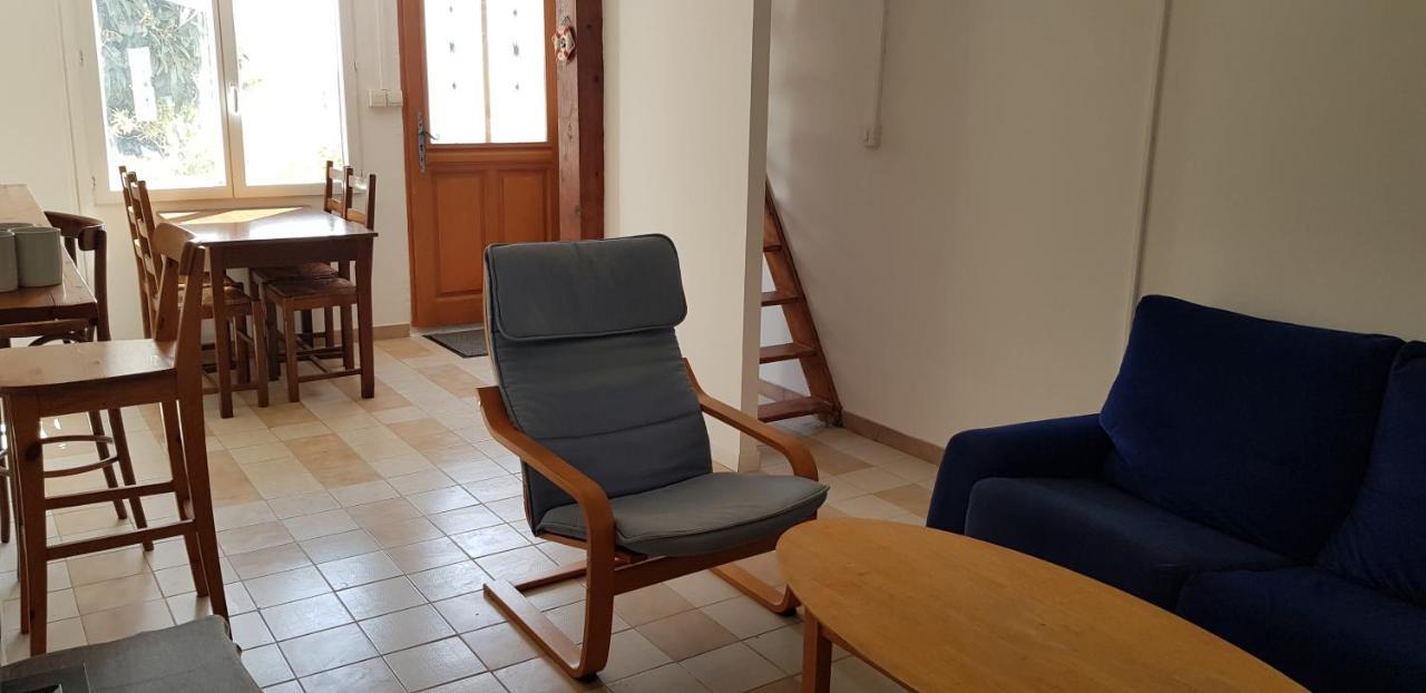 Petite Maison Refaite A Neuf Dans Mas Du 19Eme Siecle Arles Dış mekan fotoğraf